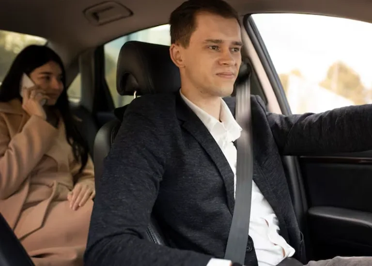Easy, Reliable Kenley Cabs for Day & Night