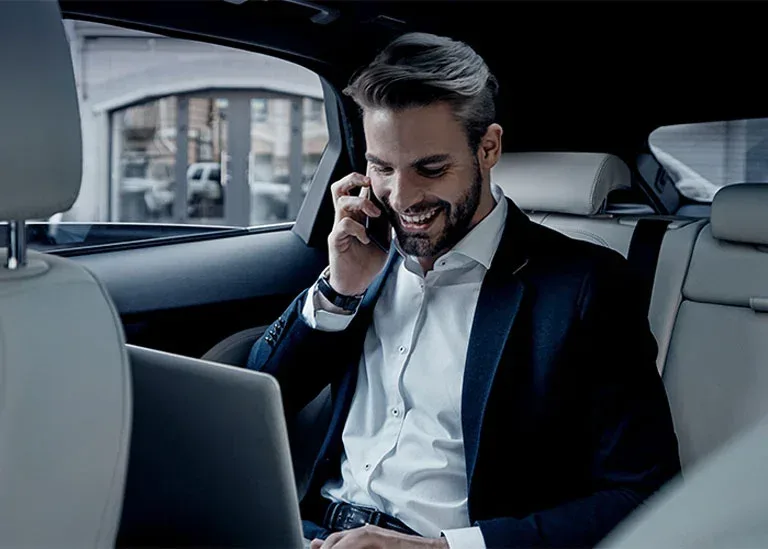 Business Taxi Service with Executive-Class Vehicles